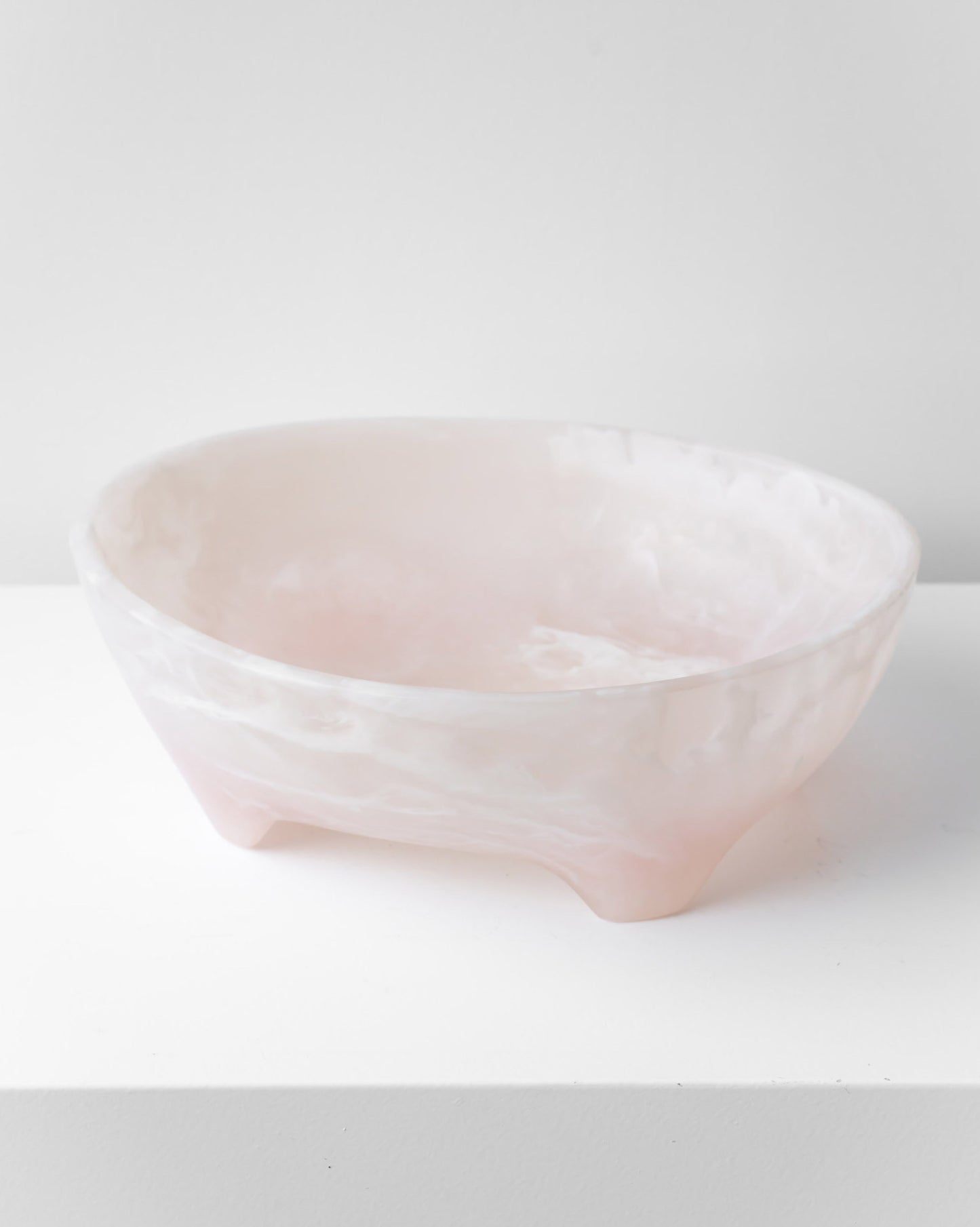 RESIN SALAD BOWL LIGHT PINK