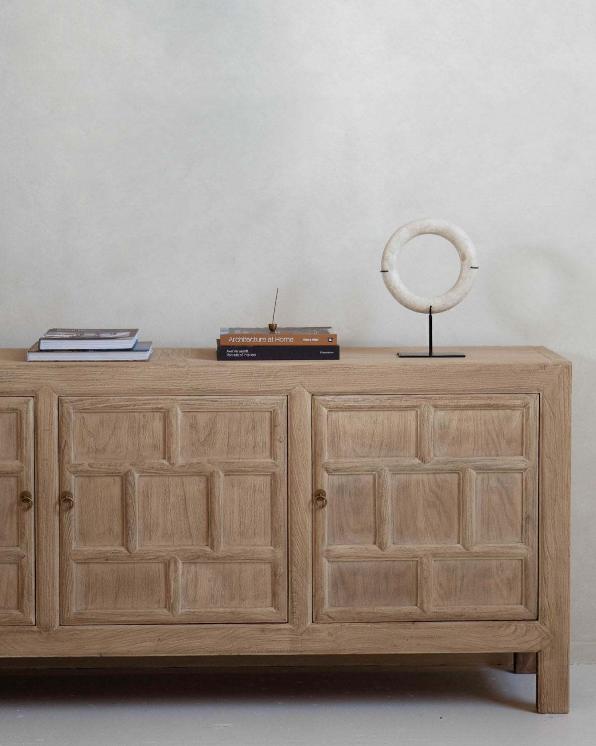 ELM PIETRA CABINET