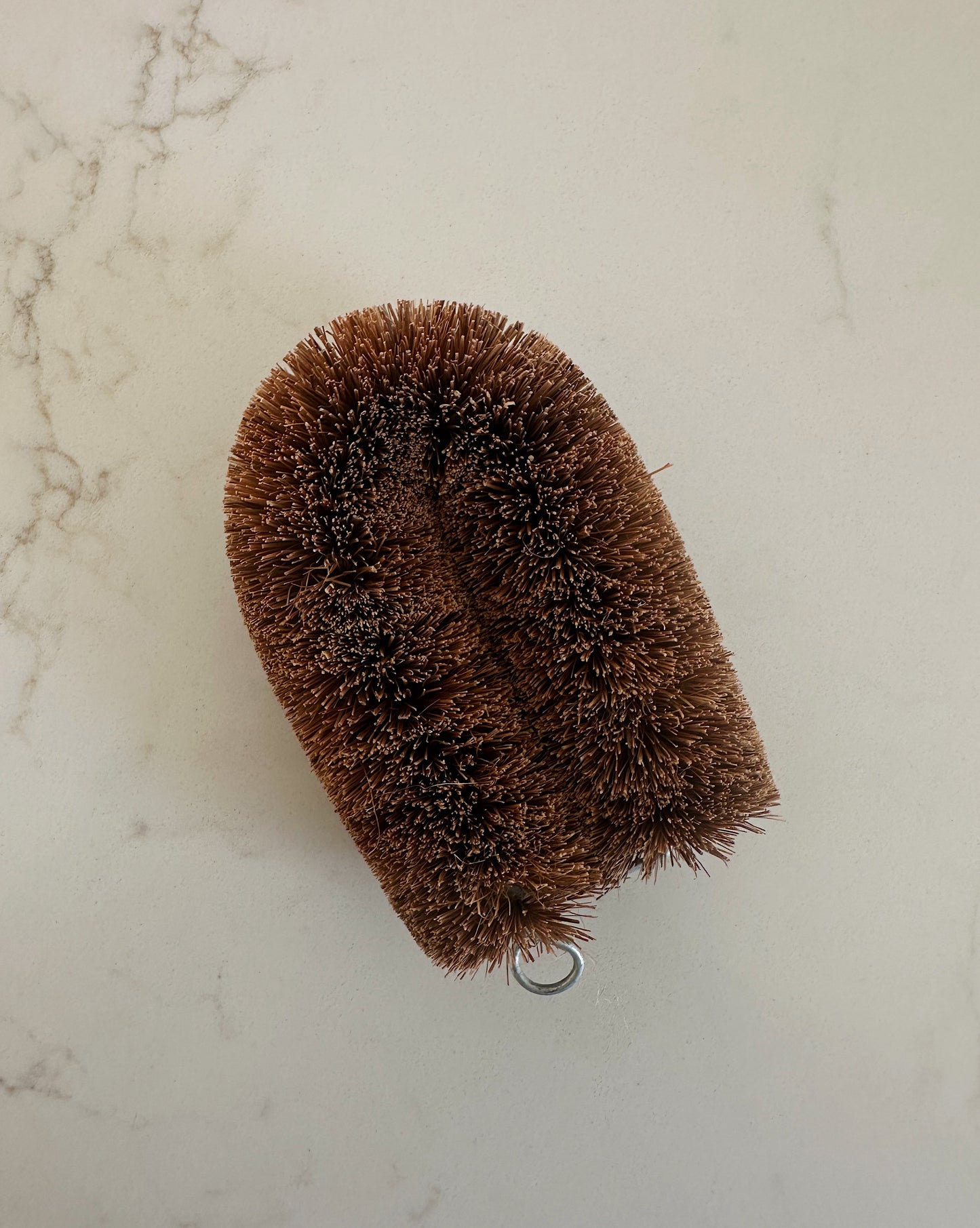 NATURAL KITCHEN SCRUBBER