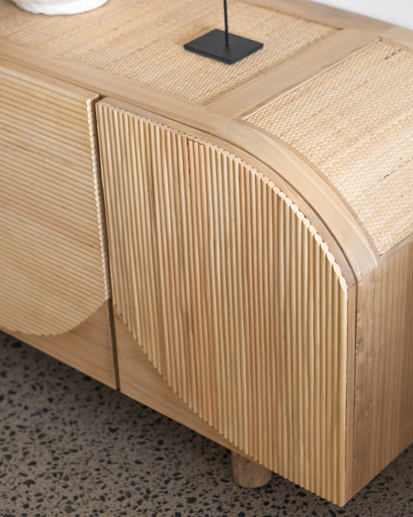 NOOSA LOW CONSOLE
