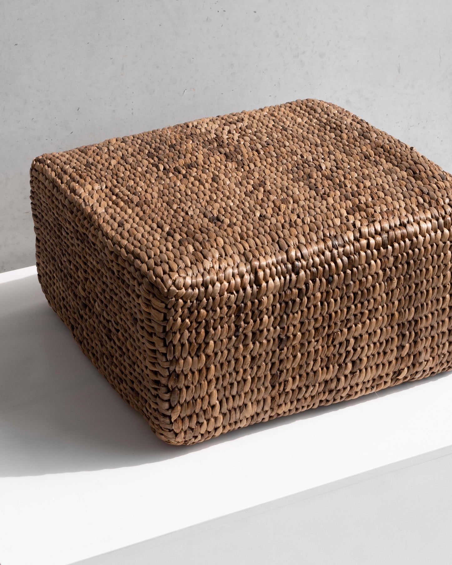 NATURAL WOVEN OTTOMAN