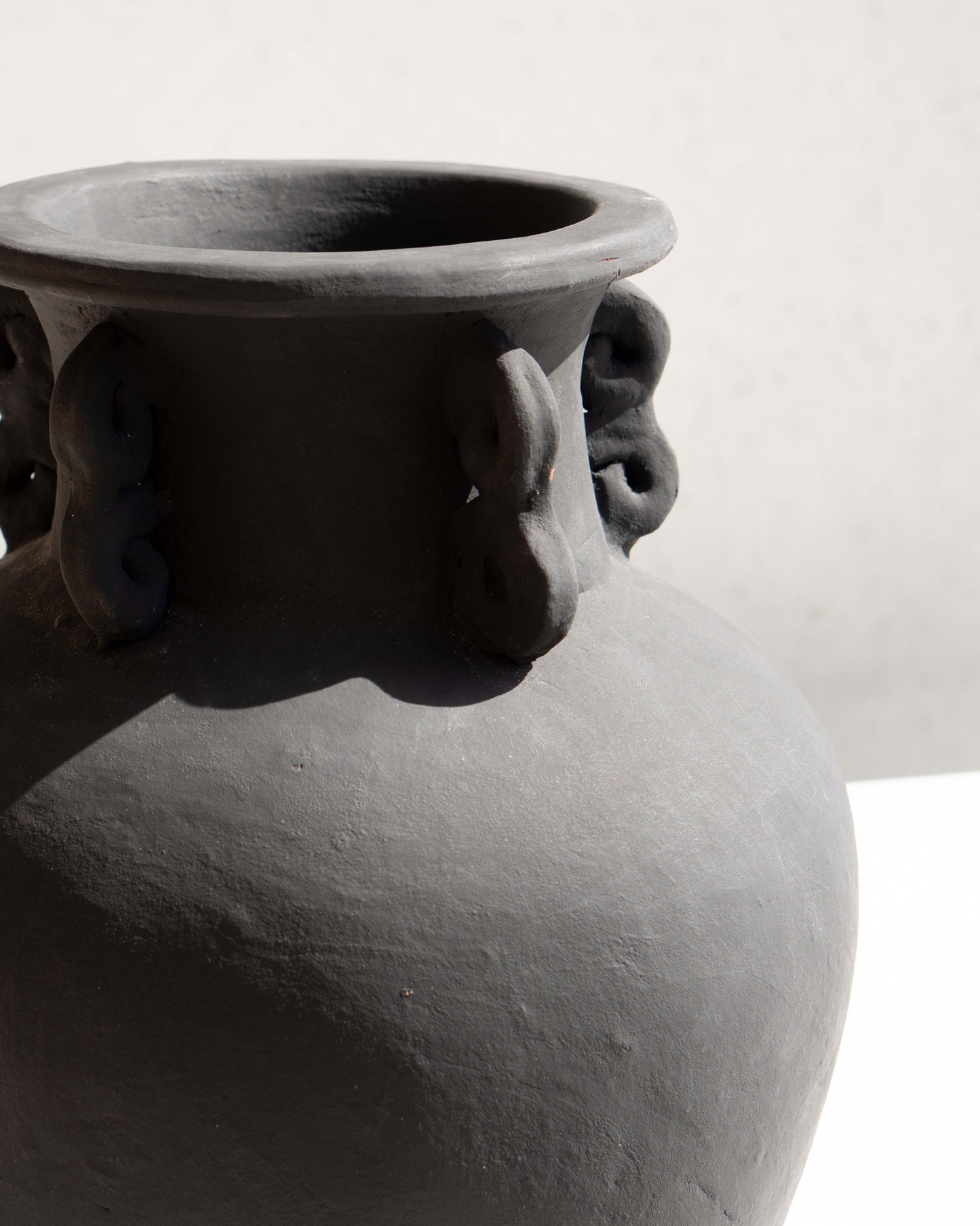 CRETE POT