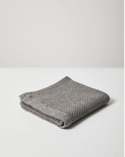 VINTAGE WAFFLE FACE CLOTH - WASHED GREY