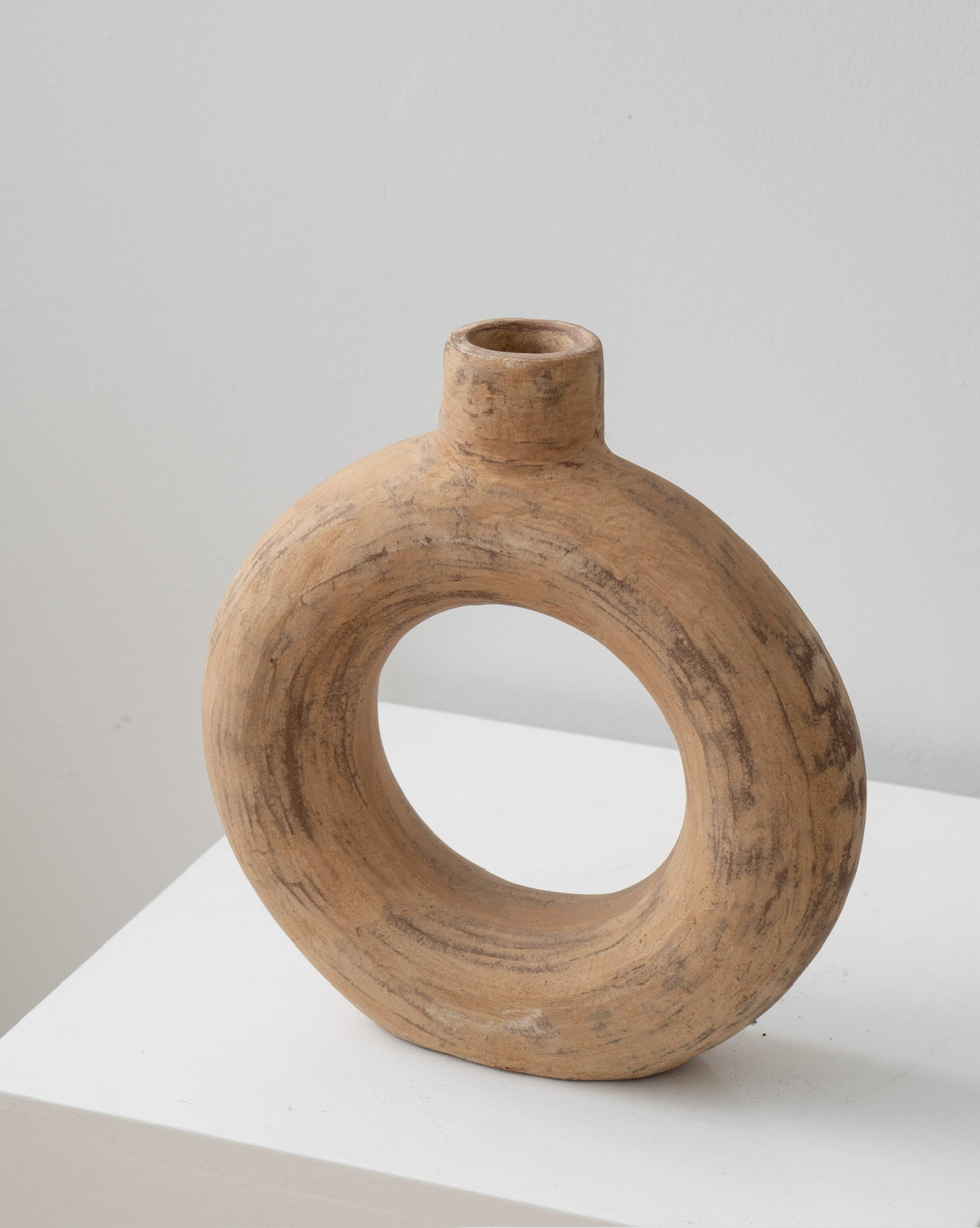 CIRCLE VASE BROWN