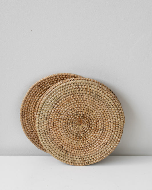 SAUCER SIZE RATTAN PLACEMAT - SET OF 4