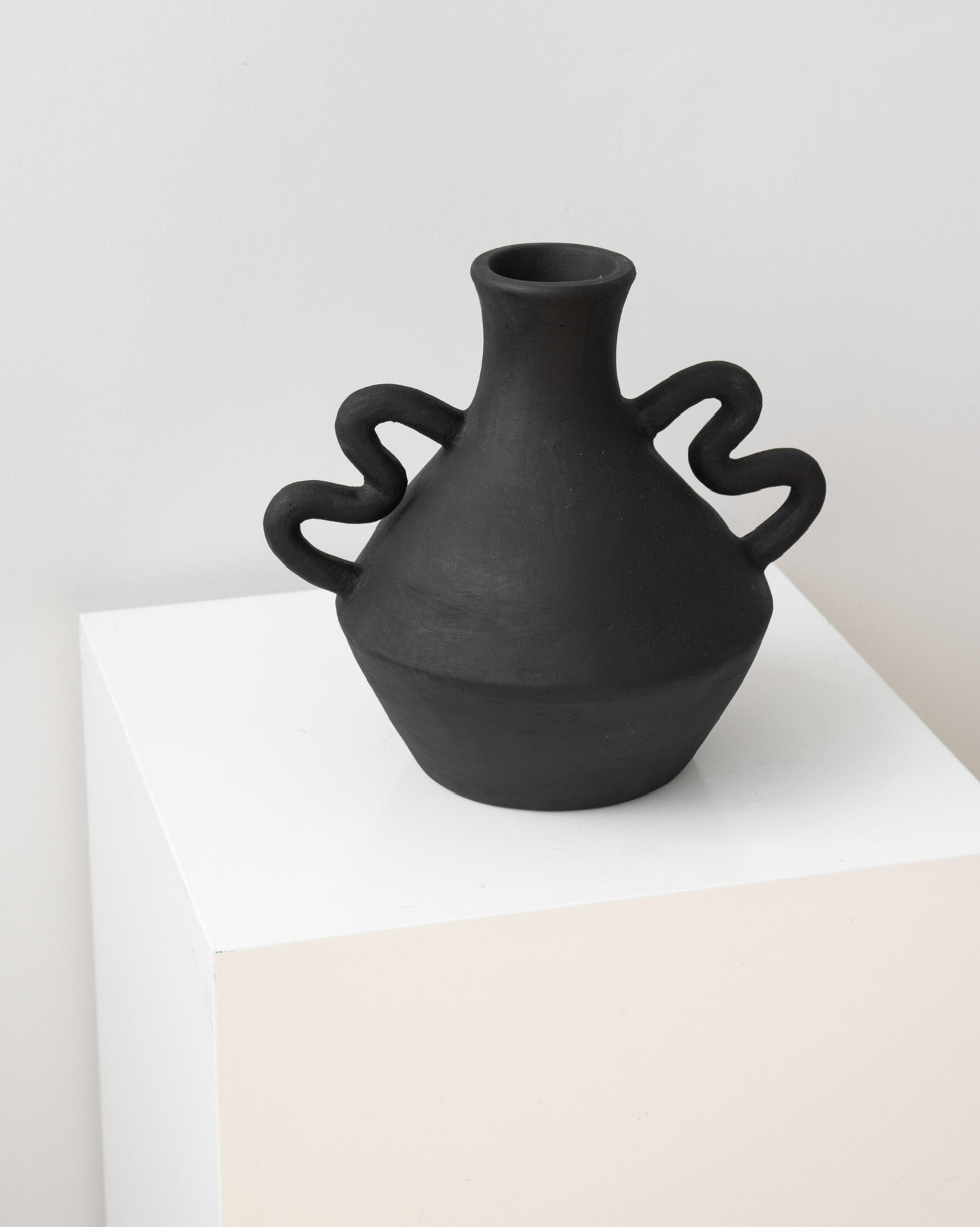 WABI SQUIGGLE VASE