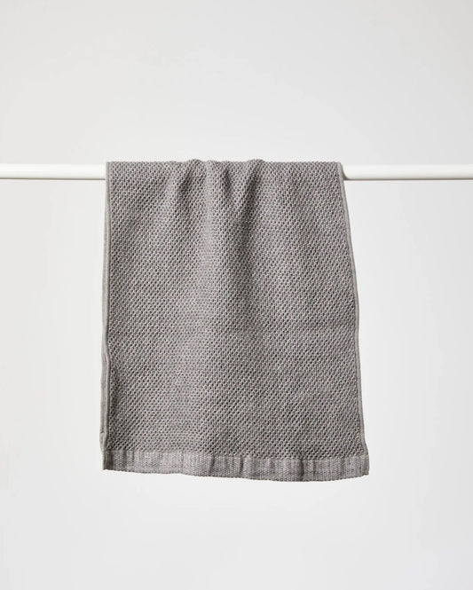 VINTAGE WAFFLE HAND TOWEL - WASHED GREY