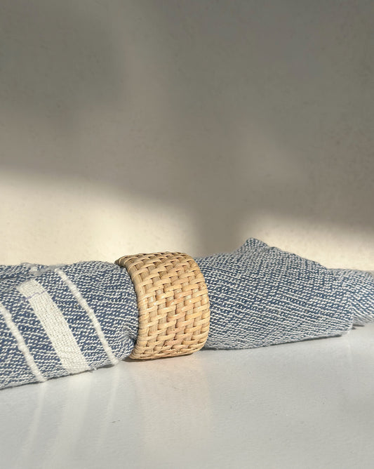 RATTAN NAPKIN HOLDER
