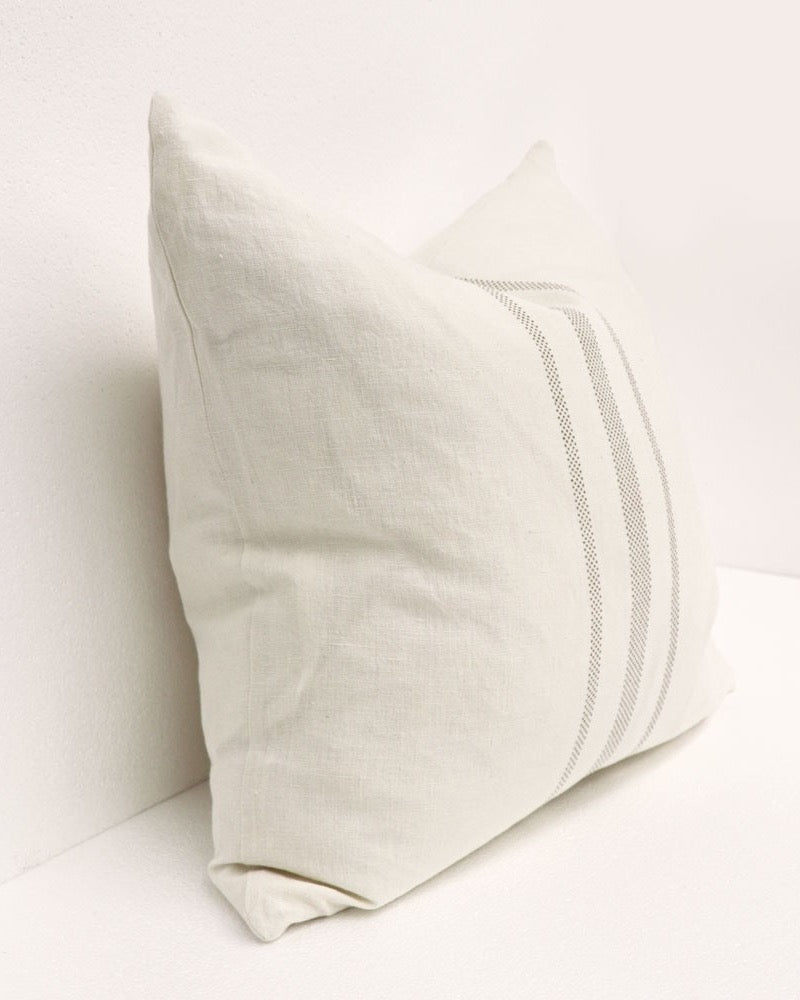 LINEN CUSHION - ANYA