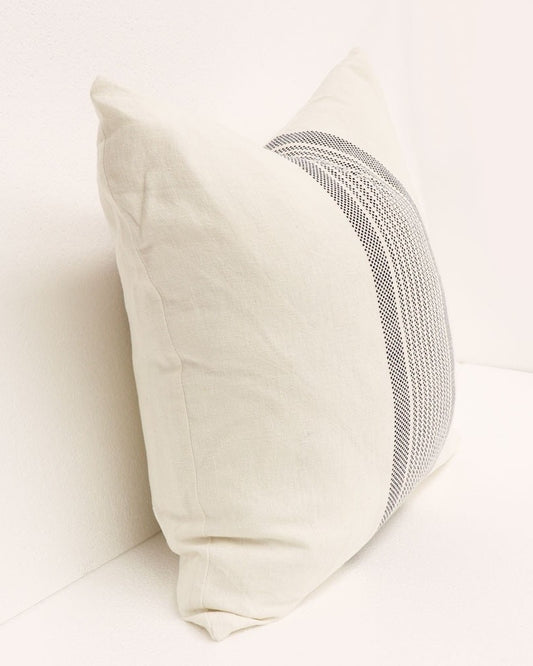 LINEN CUSHION - SUKI