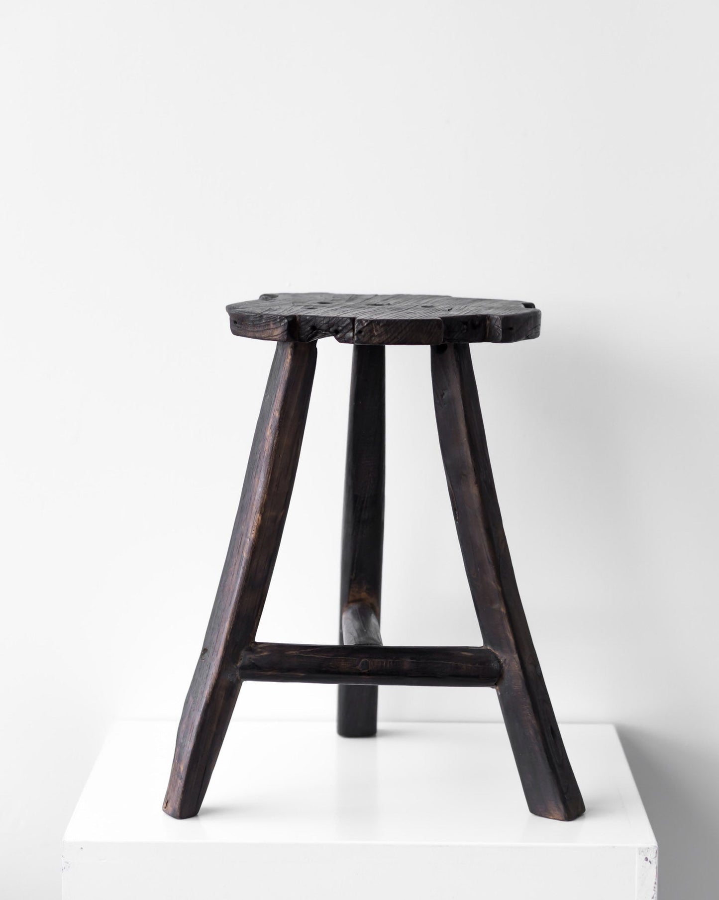 VINTAGE MEDEWI STOOL - SECOND