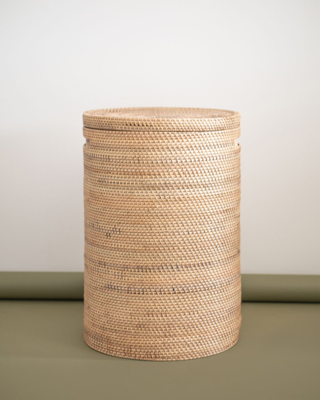 LAUNDRY BASKET