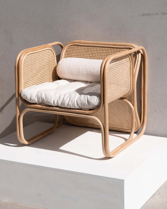 SOL ARMCHAIR