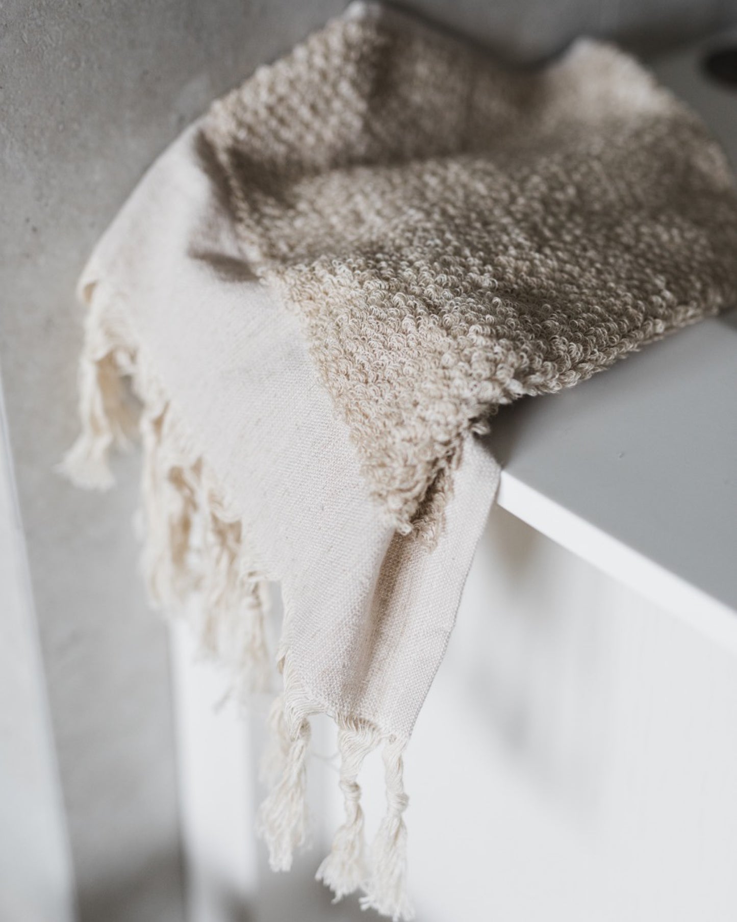 ORGANIC LINEN HAND TOWEL