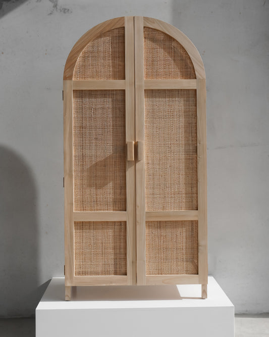 YUNI ARCH CABINET