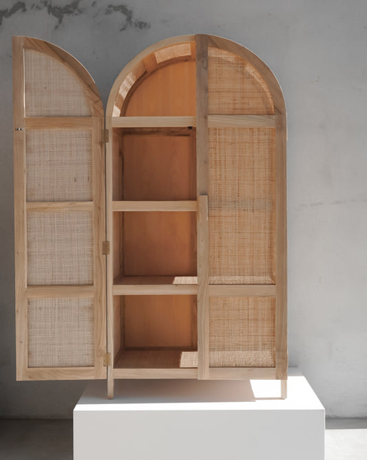 YUNI ARCH CABINET