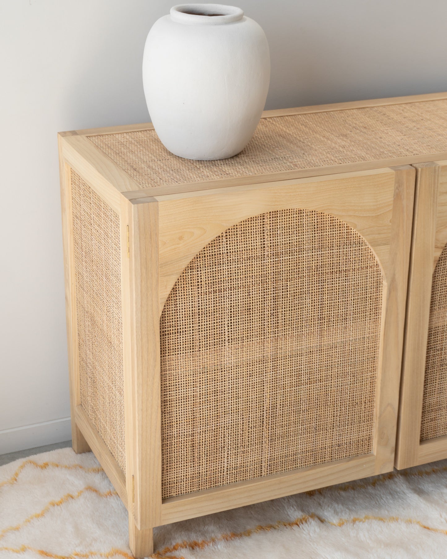 ADA ARCH BUFFET