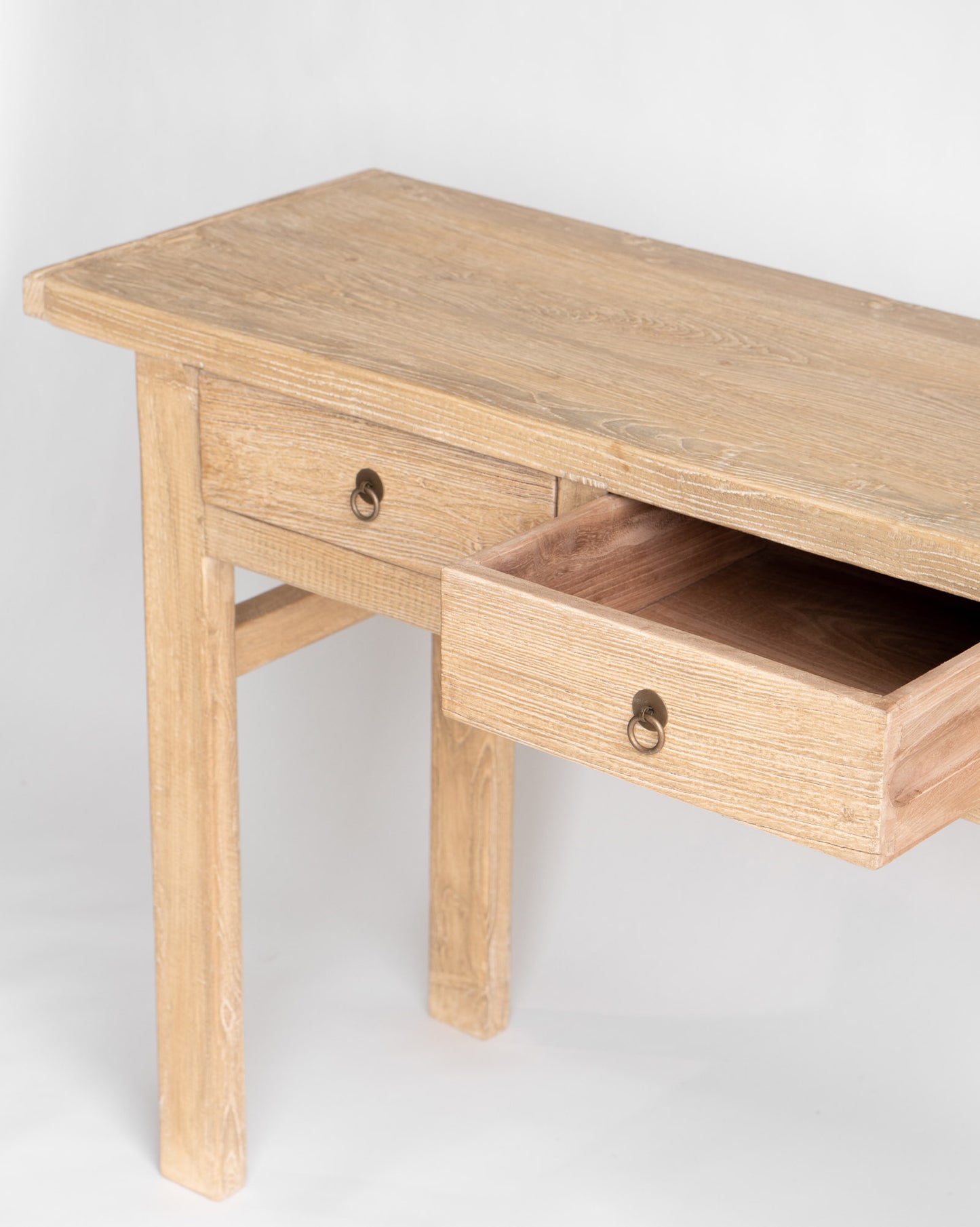 ELM LUCIA CONSOLE