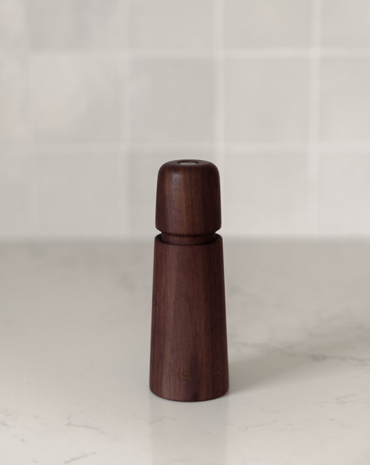 STOCKHOLM GRINDER WALNUT