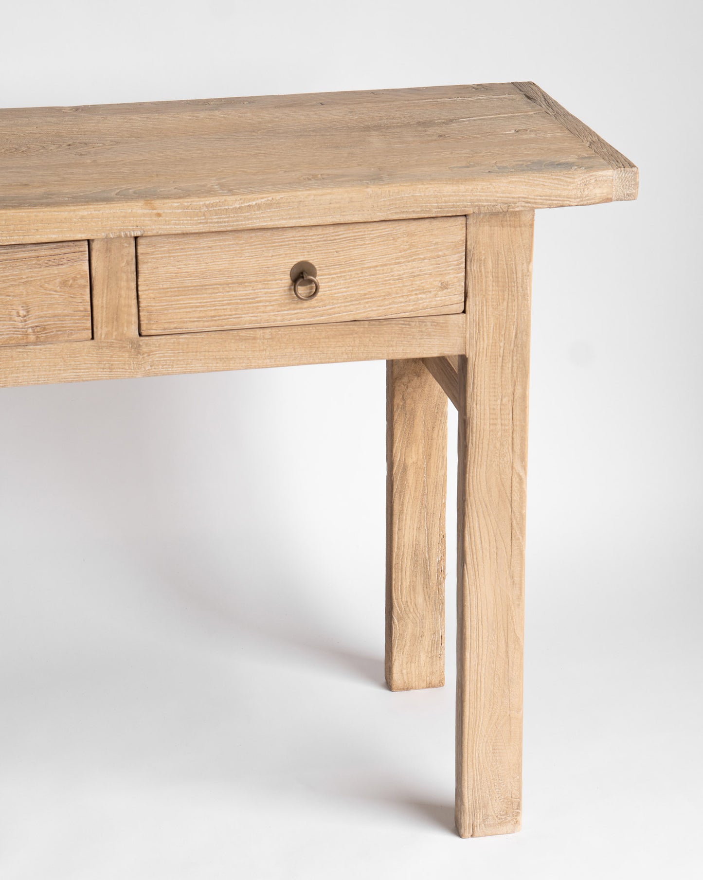 ELM LUCIA CONSOLE